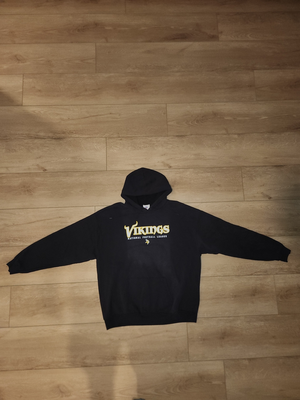 Vintage Y2K NFL Minnesota Vikings Black Graphic Hoodie Men's Size Large or Mediu